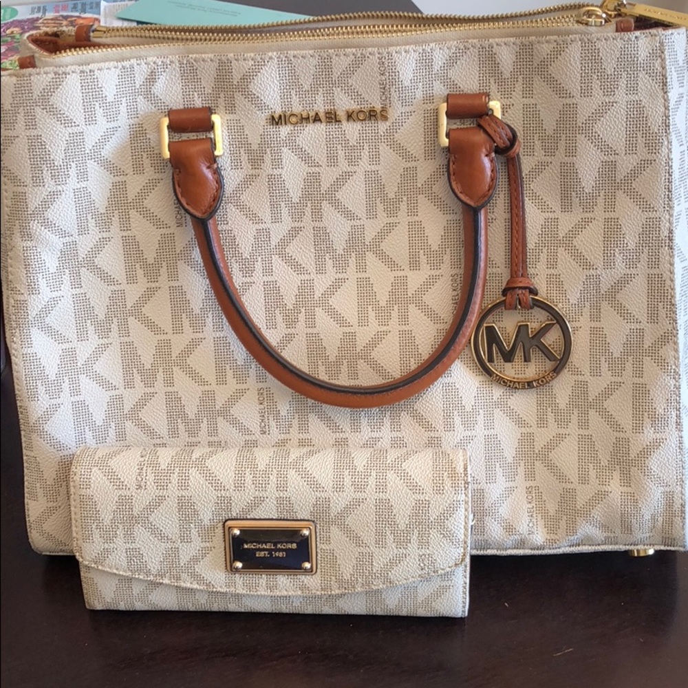 Michael Kors purse + wallet
